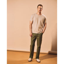 Lade das Bild in den Galerie-Viewer, HempAge HempAge Hanf Cargo Hose moss
