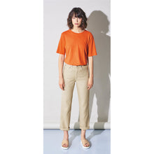 Lade das Bild in den Galerie-Viewer, HempAge Hanf High Rise Jeans gobi