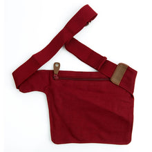 Lade das Bild in den Galerie-Viewer, PURE Hanf Gürteltasche bordeaux