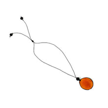 Lade das Bild in den Galerie-Viewer, Green Age Tagua Kette Laura orange