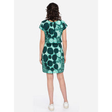 Lade das Bild in den Galerie-Viewer, Ato Berlin EcoVero Kleid 'Milou' botanical/wave
