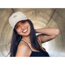 Lade das Bild in den Galerie-Viewer, 8000Kicks Hanf Basecap natur
