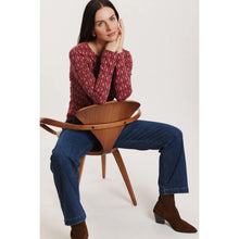 Lade das Bild in den Galerie-Viewer, Tranquillo Jacquard Shirt ‚Aiskee‘ raspberry leaves

